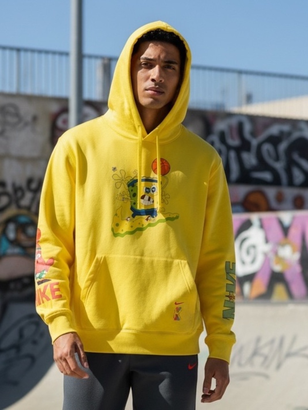 NIKE X SPONGBOB KYRIE HOODIE SZ LARGE
